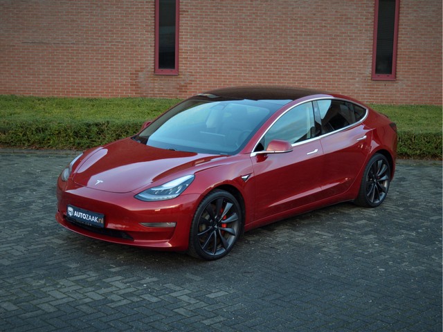Tesla Model 3 Performance AWD 4% tot 12-2024 + winterbanden | 0800