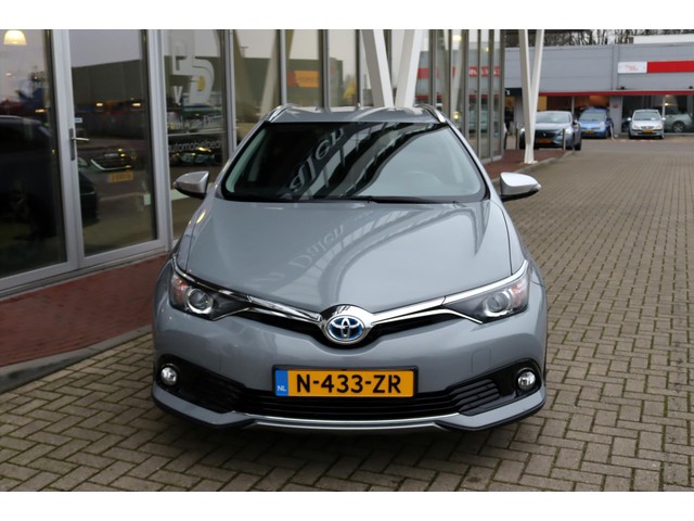 Toyota Auris Touring Sports 1.8 HYBRID AUTOMAAT FREESTYLE Navi | Camera | Clima | Cruise | 17 Inch Lm |