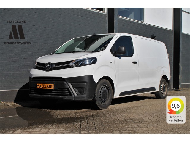 Toyota ProAce 1.5 D-4D 102PK L2 - Airco - Cruise - PDC - € 14.950,- Ex.