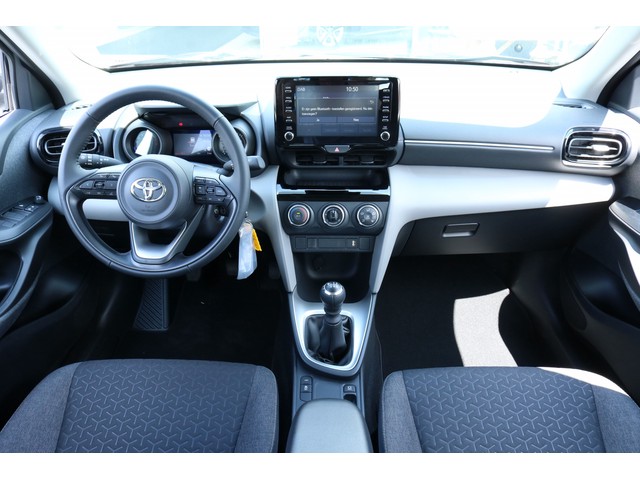 Toyota Yaris Cross 1.5 VVT-I Active, Nieuw en uit voorraad leverbaar!