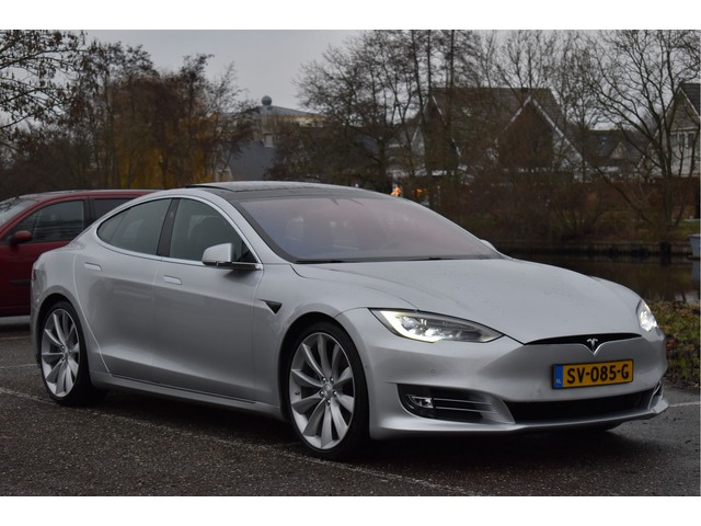 Tesla Model S 75D Base incl. BTW | 4x4 | NL- AUTO | Autopilot | Panoramadak | Luchtvering | Supercharged laden | Camera | 21' inch | Dodehoek 