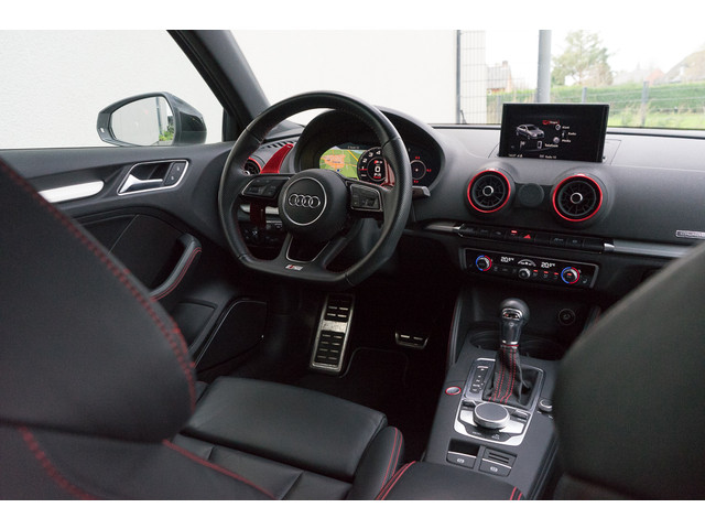 Audi S3 Limousine 2.0 TFSI Quattro   Black Optic  Virtual Cockpit  Bang & Olufsen Sound System  Panoramadak  228kW (310PK)