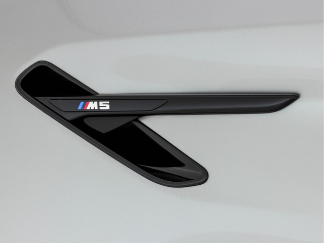 BMW M5 Aut *MERINO-VOLLEDER | NAVI-FULLMAP | FULL-LED | CERAMIC-BREAKS | SURROUND-VIEW | BOWERS-WILKINS-SOUNDSYSTEM | SOFT-CLOSE | ACC 