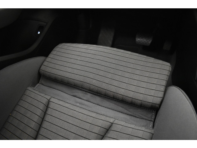 Audi A3 Sportback 1.4 e-tron PHEV Sport Virtual Dakrail Keyless PDC v+a Stoelver