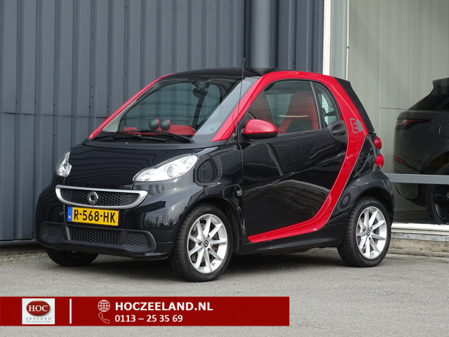 Smart Fortwo coupé Electric drive | €7.945,- Subsidie | Pano | Stoelverwarming