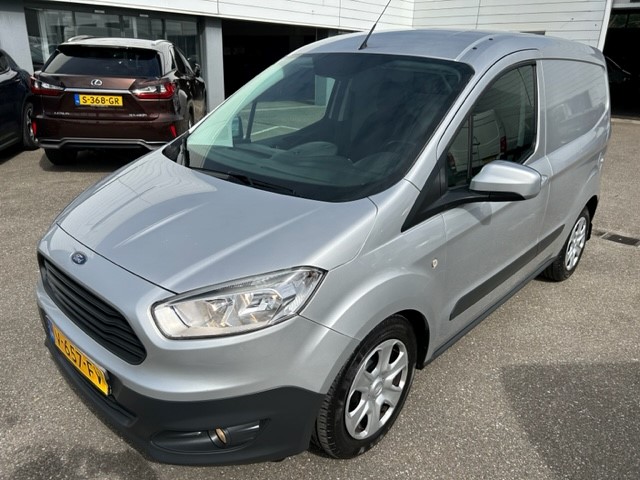 Ford Transit Courier 1.5 TDCI Trend AIRCO NAVIGATIE I PDC ACHTER I MULTIMEDIA I COMPLETE ONDERHOUDSHISTORIE