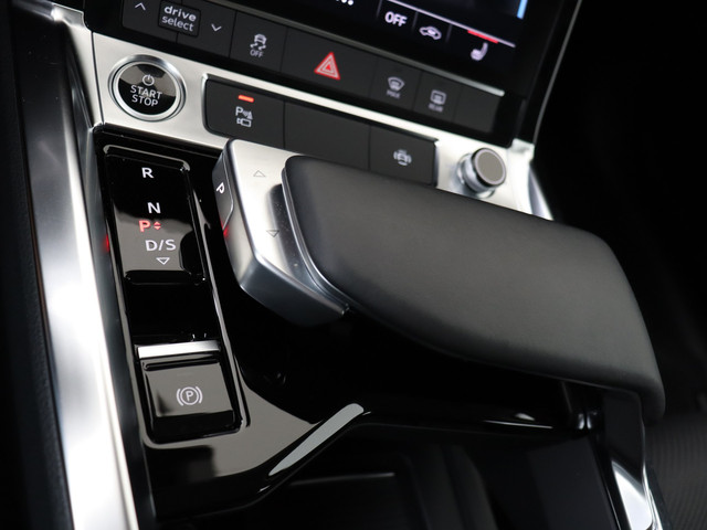 Audi e-tron - SPORTBACK 50 | Advanced edition Plus 71 kWh |