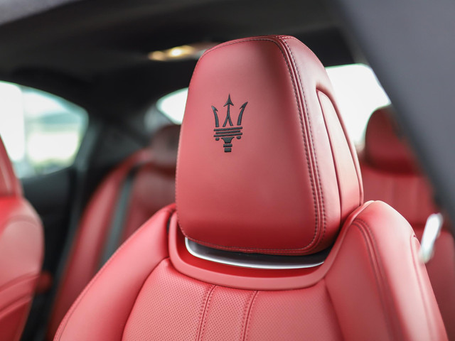 Maserati Ghibli 3.0 V6 GranSport | Pano | Stoelventilatie | 20 | Leer | Camera | Memory