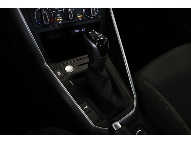 Volkswagen Taigo 1.0 TSI 110pk DSG Life Navigatie Camera Stoelverwarming Keyless