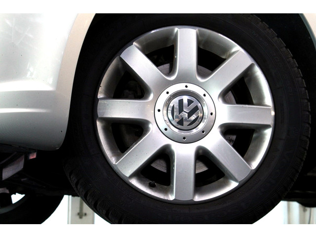 Volkswagen Touran 1.4 TSI DSG Highline 140pk 1eEIG! PANO NAVI PDC CRUISE STOELVW '11