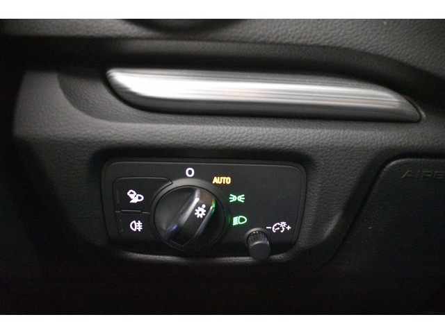 Audi A3 Sportback 1.4 e-tron 204PK Sport Clima Sportstoel Lane assist Navi PDC