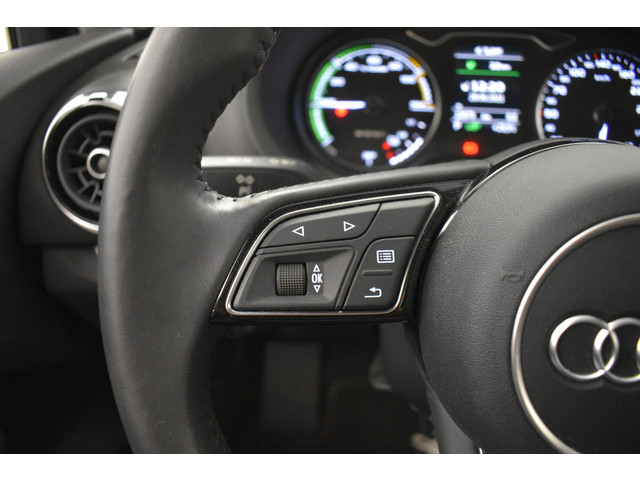 Audi A3 Sportback 1.4 e-tron 204PK Sport Clima Sportstoel Lane assist Navi PDC