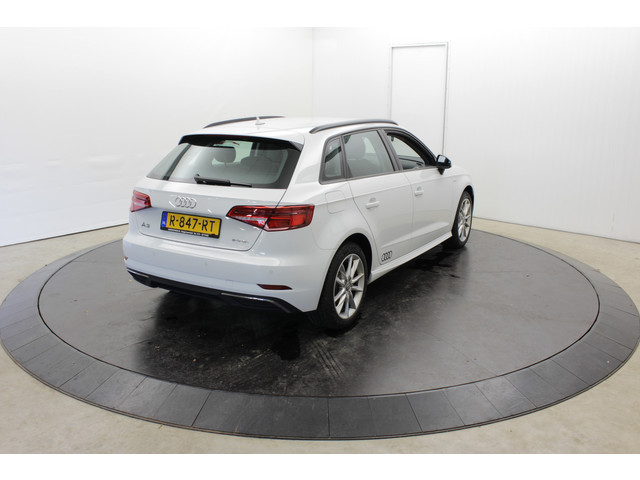 Audi A3 Sportback 1.4 e-tron PHEV Sport Virtual Dakrail Keyless PDC v+a Stoelver