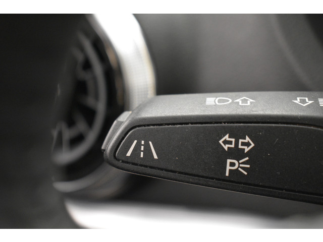 Audi A3 Sportback 1.4 e-tron PHEV Sport Virtual Dakrail Keyless PDC v+a Stoelver