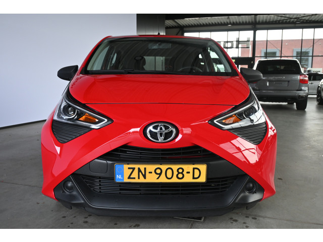 Toyota Aygo 1.0 VVT-i x 5-drs 1e Eigenaar 100% Dealer onderhouden Inruil mogelijk!