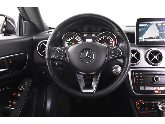 Mercedes-Benz CLA Shooting Brake 180 *1ste Eigenaar*Navigatie* Leer*