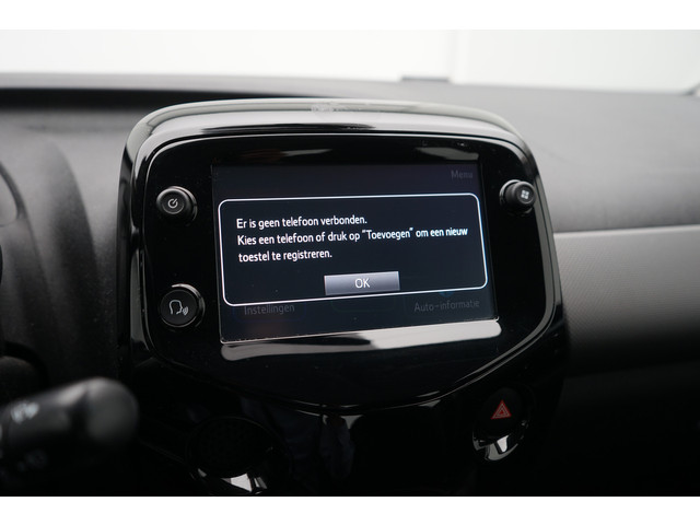 Peugeot 108 1.0 e-VTi Blue Executive Camera Carplay Climate