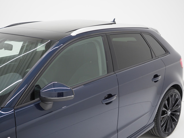 Audi A3 Sportback 1.4 e-tron Pro Line plus | Panoramadak | Adaptive Cruise | Keyless | Climate