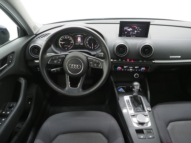 Audi A3 Sportback 1.4 e-tron Pro Line plus | Panoramadak | Adaptive Cruise | Keyless | Climate