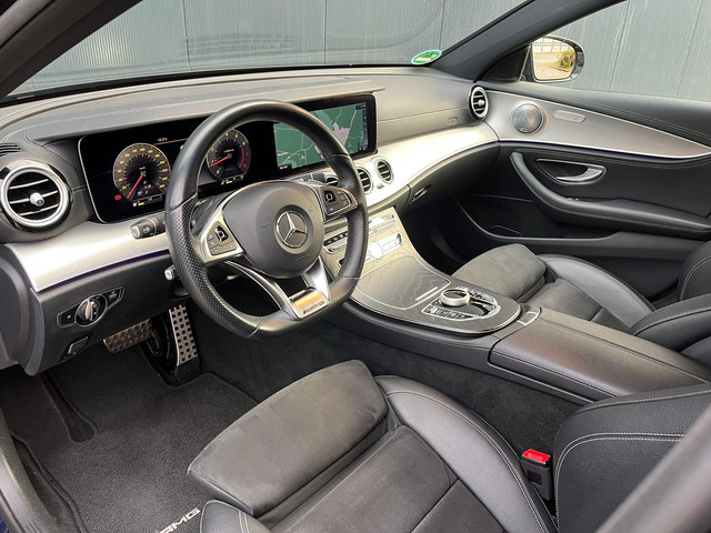 Mercedes-Benz E-Klasse 300 AMG line digitaal dashboard   20 inch