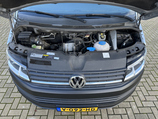 Volkswagen Transporter 2.0 TDI 150PK Euro6 L2H1 App Connect cruise control trekhaak