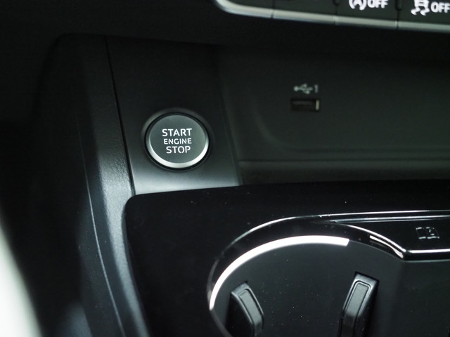 Audi A4 Avant 35 TFSI Launch edition | Virtual Cockpit | Adaptive Cruise | Carplay | Sportstoelen