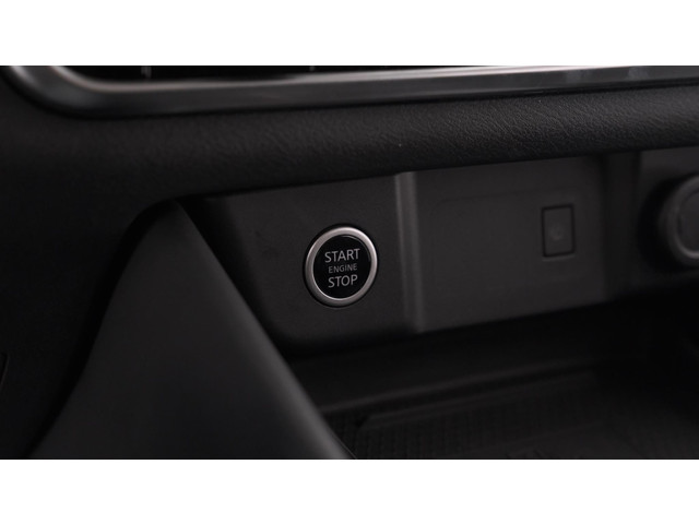 Nissan QASHQAI MHEV 158 Xtronic N-Connecta | Camera | Dodehoekdetectie | Apple Carplay | Parkeersensoren