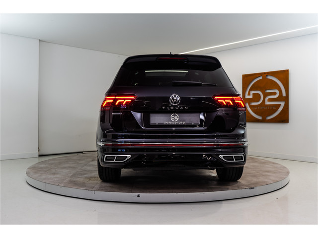 Volkswagen Tiguan Allspace 1.5 TSI 2x R-Line Business+ 7p. 150PK | NL AUTO | Pano | Sfeer | Trekhaak | Disc. Pro 9.2'' | 24 MND Garantie!