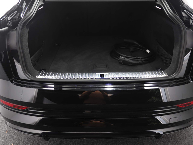 Audi e-tron Sportback 55 quattro S edition 95 kWh | 23LM | RS stoelen | Pano | Zwart Optiek