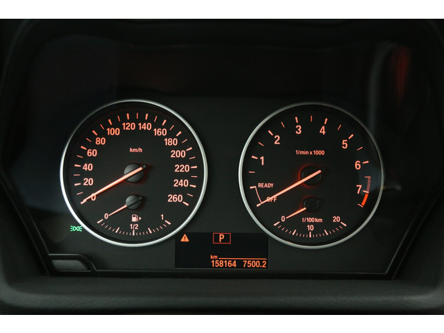 BMW X1 sDrive18i Automaat Clima Cruise PDC Camera Navigatie LED 18LMV Metallic