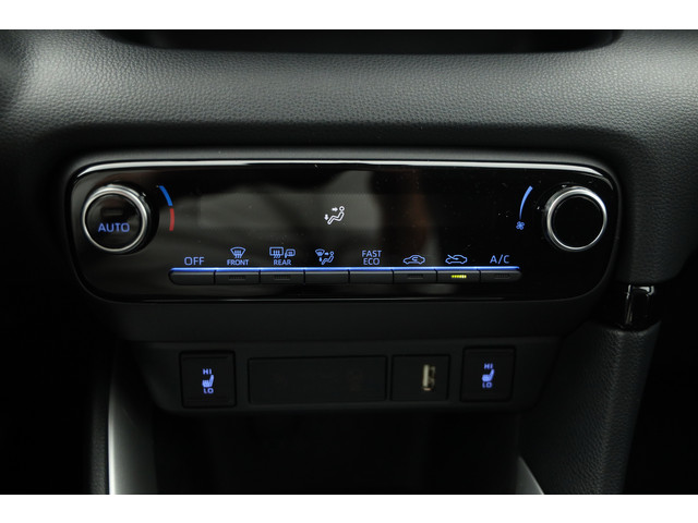 Toyota Yaris 1.5 Hybrid Team D | Navi by App | Camera | Keyless | Adapt. Cruise | Stoelverw.