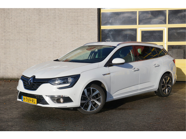 Renault Mégane Estate 1.3 TCe Bose BJ2020 Lmv 17 | Led | Pdc | Keyless entry | Achteruitrijcamera | Groot navi | Climate control | Cruise cont