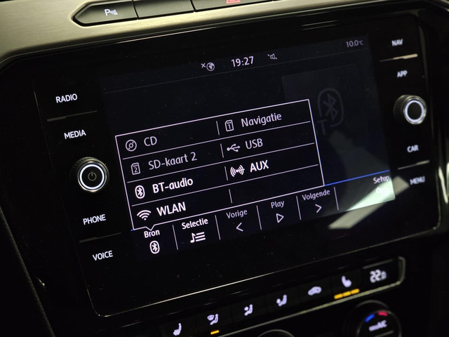 Volkswagen Passat Variant 1.4 TSI GTE >ACC >MASSAGE >LED