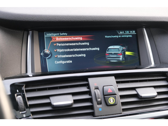 BMW X3 sDrive20i 184pk Aut. High Executive | Navi | Adaptive Cruise | Head-up Display | Bi-Xenon | Camera | Panoramadak