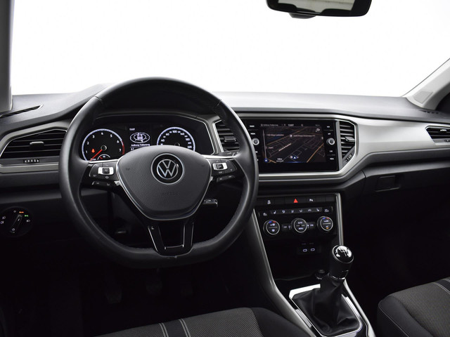 Volkswagen T-Roc 1.0 TSI 110pk Style Business | ACC | Climatronic | Dab | Navi | App-Connect | P-Sensoren | Camera | Elek. Achterklep | 17'' Inch