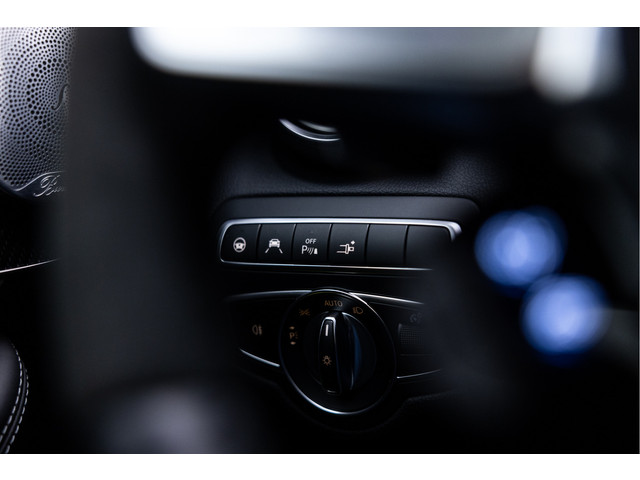 Mercedes-Benz C-Klasse Coupé 63 AMG S | Pano | Carbon | Exclusief Leder | Performance Stoelen