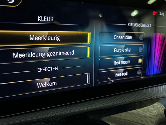 Mercedes-Benz A-Klasse 180 Automaat, LEER, PANO, DIGI, SFEER, NL AUTO