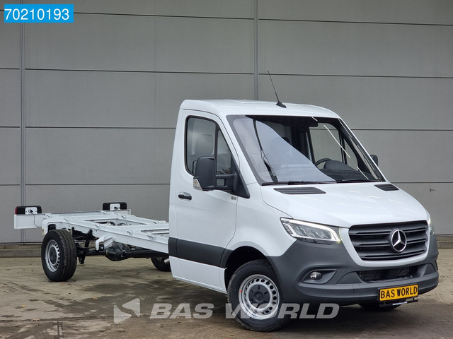 Mercedes-Benz Sprinter 317 CDI Automaat LED Chassis Cabine 10.25''MBUX Navi Airco Cruise Fahrgestell Airco Cruise control