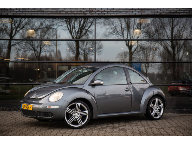 Volkswagen New Beetle 1.6 Trendline , Airco, Cruise control,
