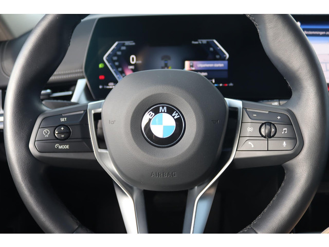 BMW X1 (f48) 1.8i SDRIVE AUTOMAAT PREMIUM X-LINE Sfeerverlichting | Leer | Camera | Stoelverw. | Comfort Access | Led | Navi | Adapt.Cr