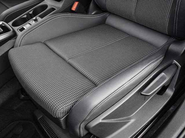 Audi A3 Sportback 35 Tfsi 150pk S-Tronic S edition | ACC | Navigatie | Park Assist | P-Sensoren | Sportstoelen | 17'' Inch | Garantie t 