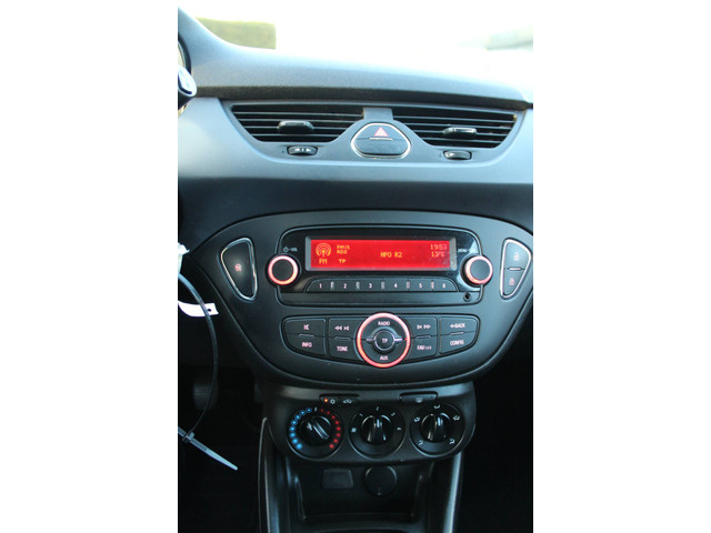 Opel Corsa 1.2-16V Elegance Radio-CD + Airco !!!