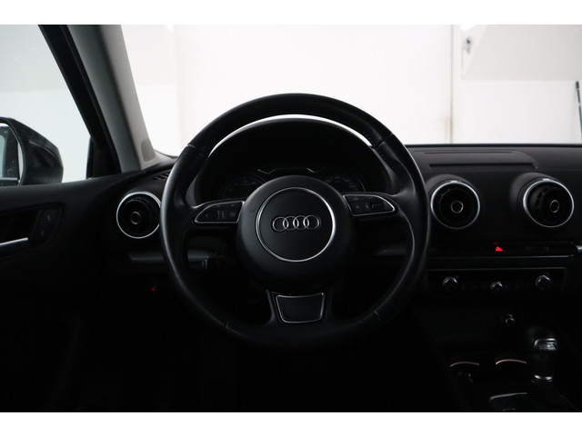 Audi A3 Sportback 1.4 e-tron PHEV Attraction Pro Line plus Halfleder, Adaptive, Navigatie