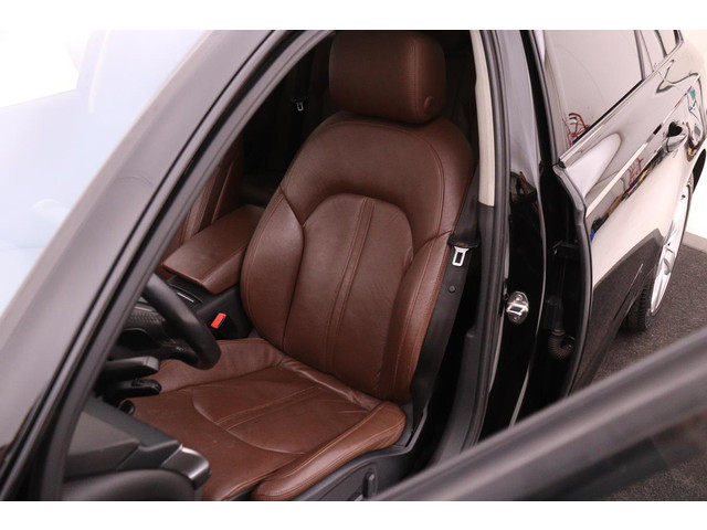Audi A6 3.0 TDI BiT quattro | Panoramadak | Leder | Adaptive cruise | Standkachel | Stoelverwarming | Camera | Trekhaak | Bose | Navigat