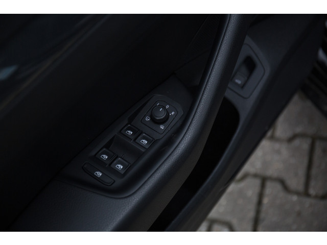 Volkswagen Arteon 2.0 TSI 4Motion Business R , Adap. cruise, Keyless entry, 360°camera, Carplay,