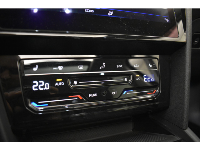 Volkswagen Passat GTE Virtual Discover Pro Navi Panodak Camera Dodeh detec