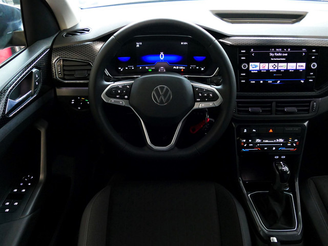 Volkswagen T-Cross 1.5 TSI 150PK EVO STYLE LED NAVI CARPLAY CAMERA STOELVERW. ADAP.CRUIS DAB 50 Volkswagen's op voorraad !