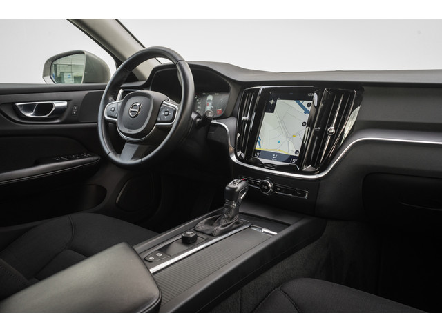 Volvo V60 2.0 D4 190pk Aut. Trekhaak  Navigatie  Blis  Adapt. Cruise  Full led  Climate control  Spotify  Pdc