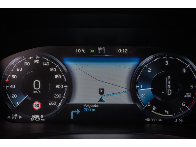 Volvo V60 2.0 D4 190pk Aut. Trekhaak  Navigatie  Blis  Adapt. Cruise  Full led  Climate control  Spotify  Pdc