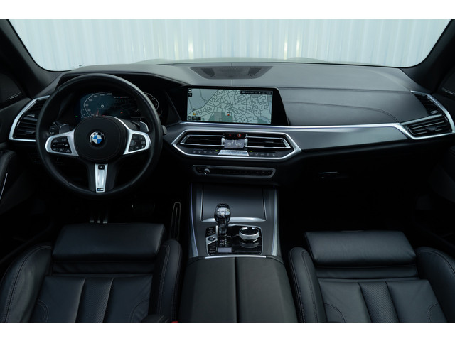 BMW X5 M50i 530PK M-stoelen PanodakSky Laser 360camera Head up